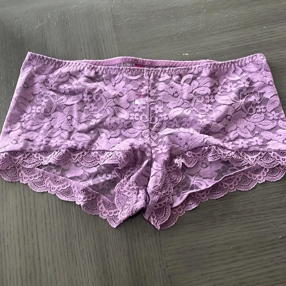 Victoria’s Secret pajamas! - Picture 3 of 3